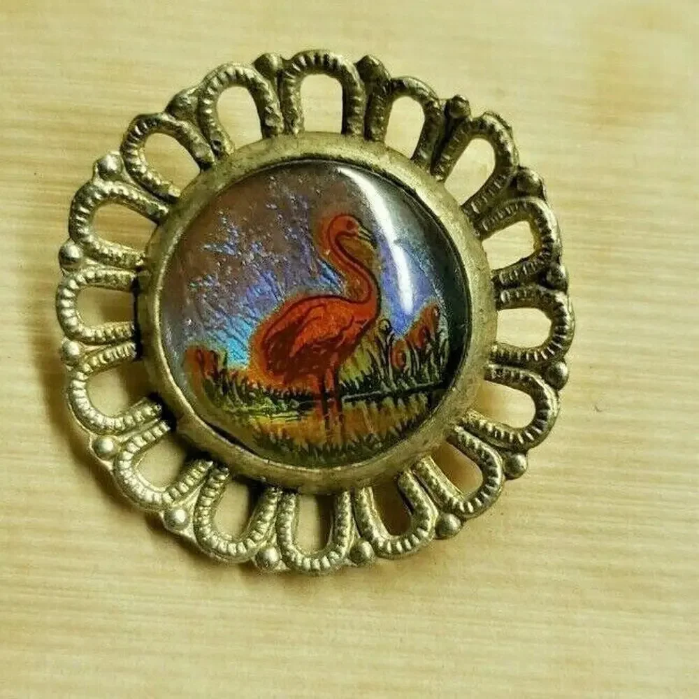 Vintage Earrings Made From Real Butterfly Wings‎ Flamingos New In Box ScrewBack
